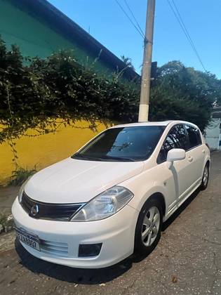 NISSAN TIIDA 1.8 SL 16V FLEX 4P AUTOMÁTICO NISSAN TIIDA 1.8 SL 16V FLEX 4P AUTOMÁTICO